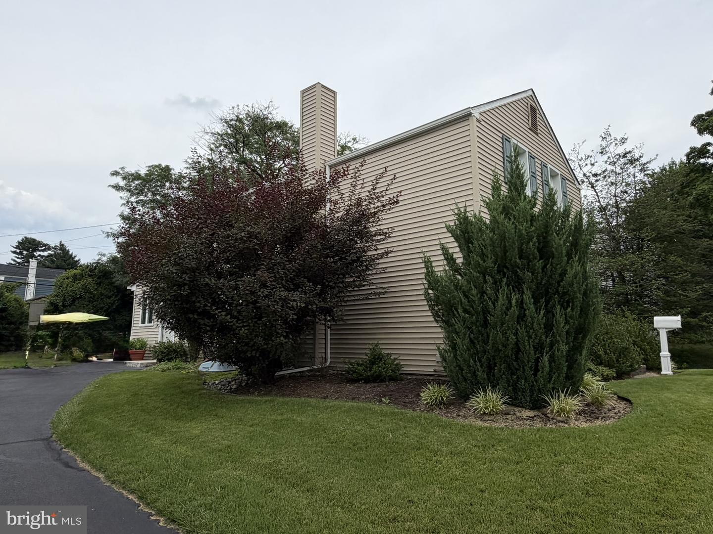 217 Lyster Rd Property Photo 3