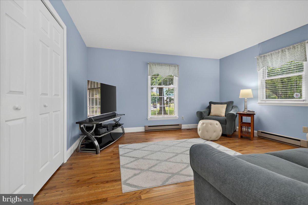 2125 Berry Dr Property Photo 15