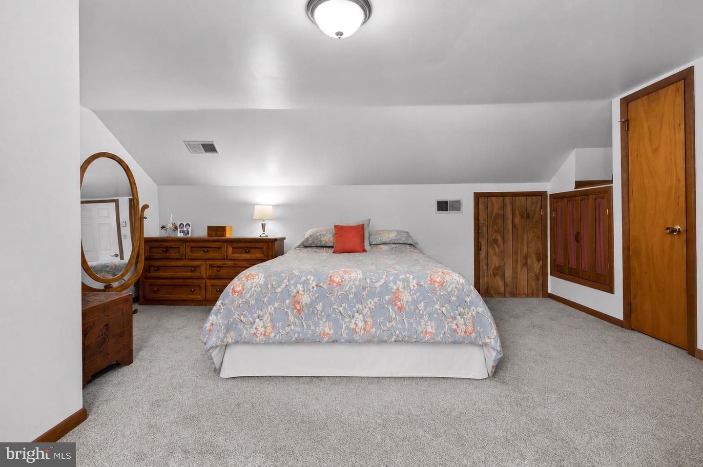 2125 Berry Dr Property Photo 22