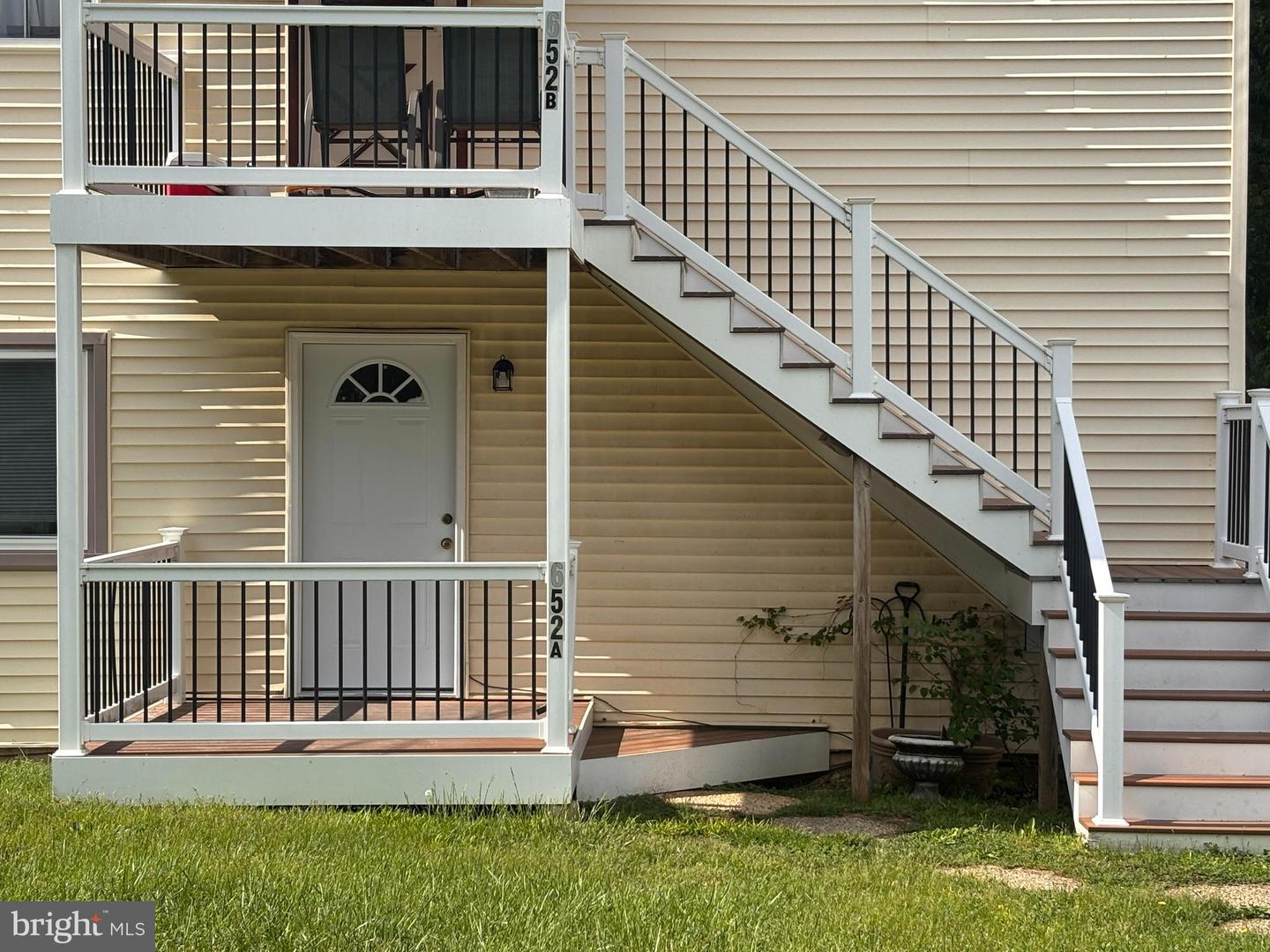 652 Summit St #a Property Photo 11