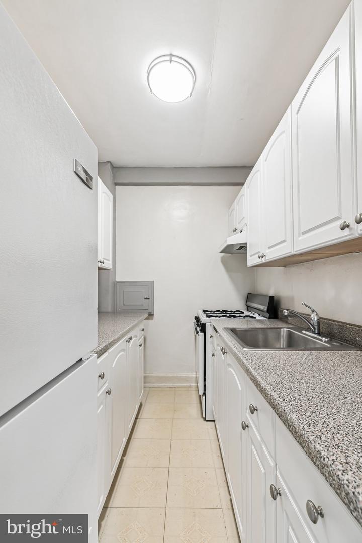 126 Argyle Rd #c6 Property Photo 7