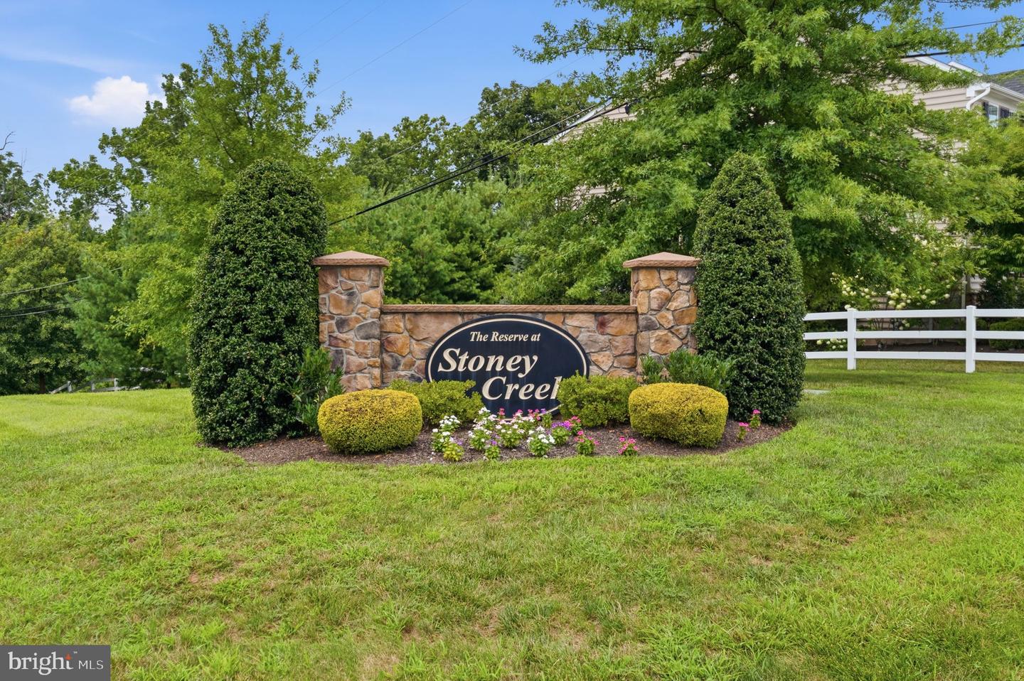 405 Sweet Bay Ln Property Photo 41