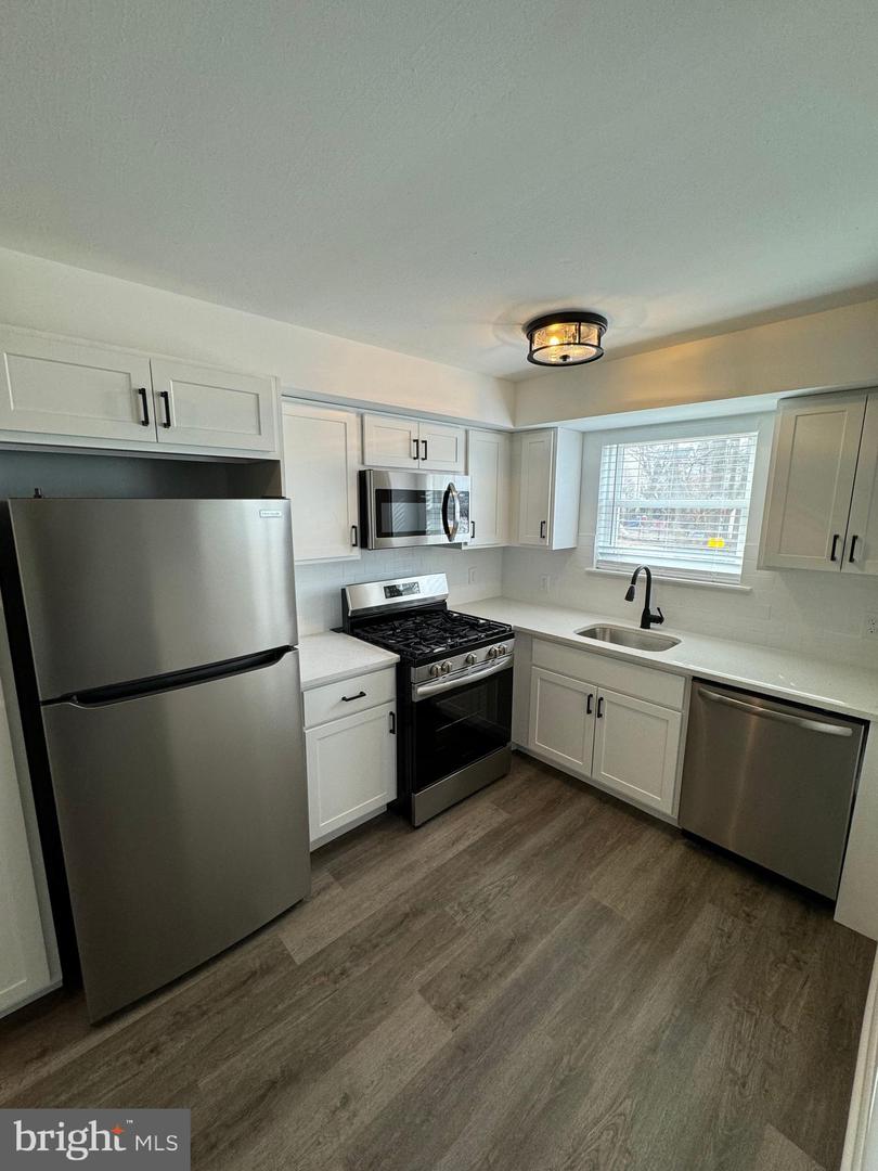 1841 DAVISVILLE RD #A6 Property Photo 1