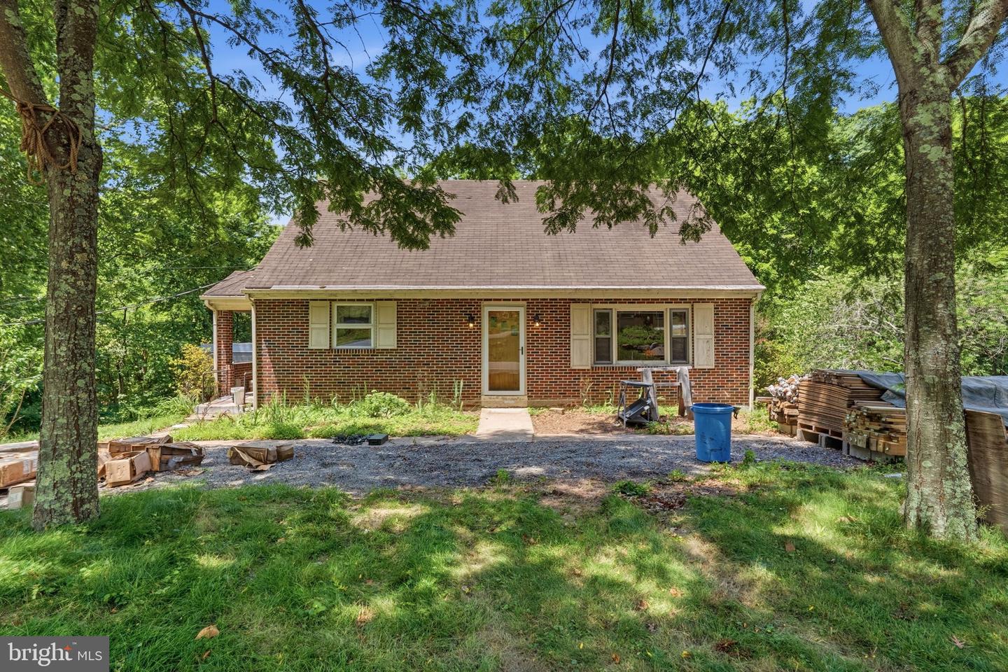 248 Maugers Mill Rd Property Photo 1