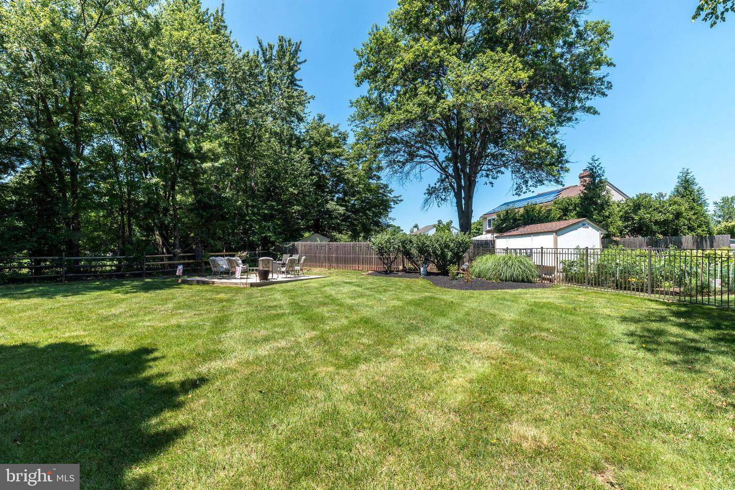 582 Weikel Rd # Property Photo 14