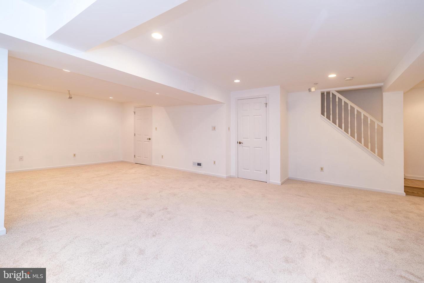 582 Weikel Rd # Property Photo 38