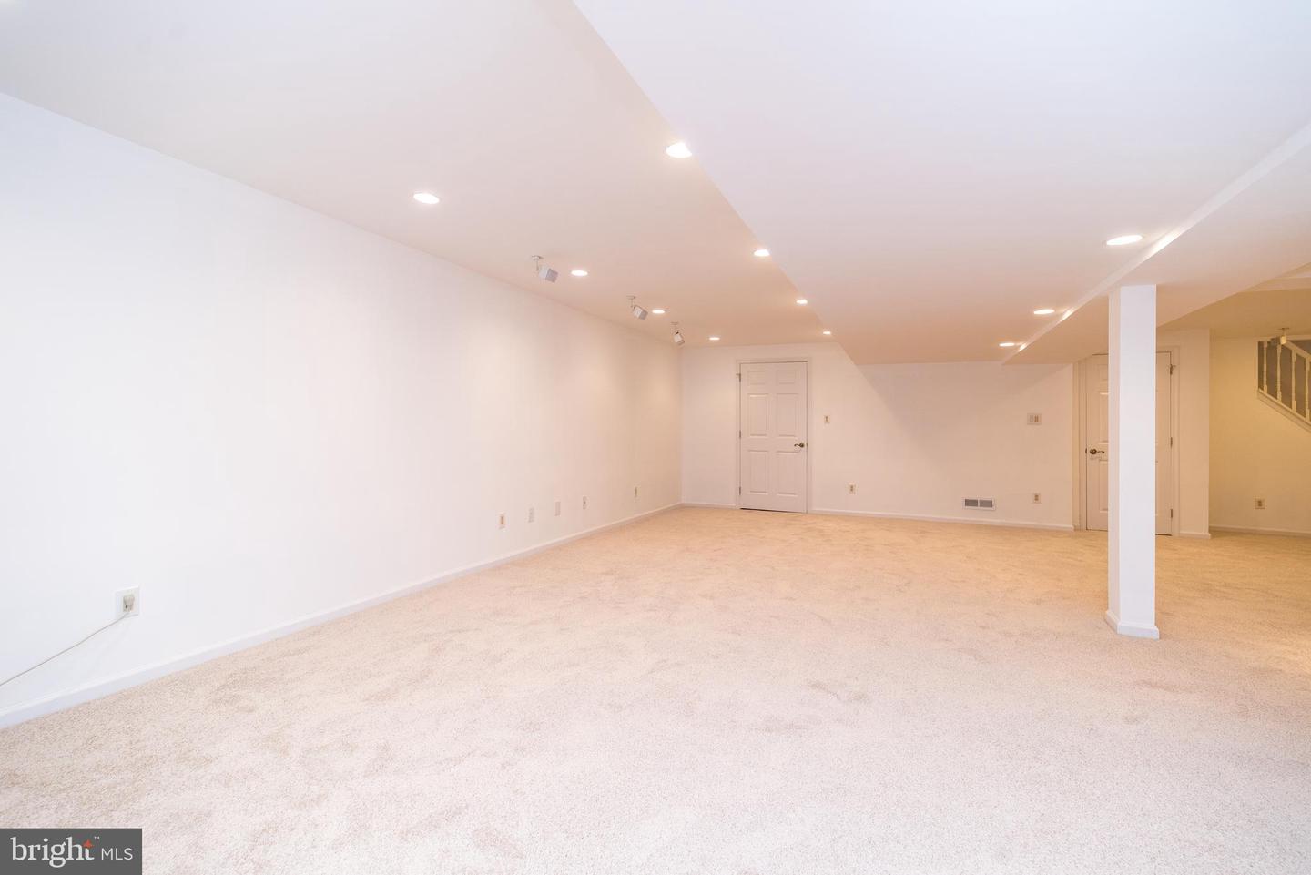 582 Weikel Rd # Property Photo 41