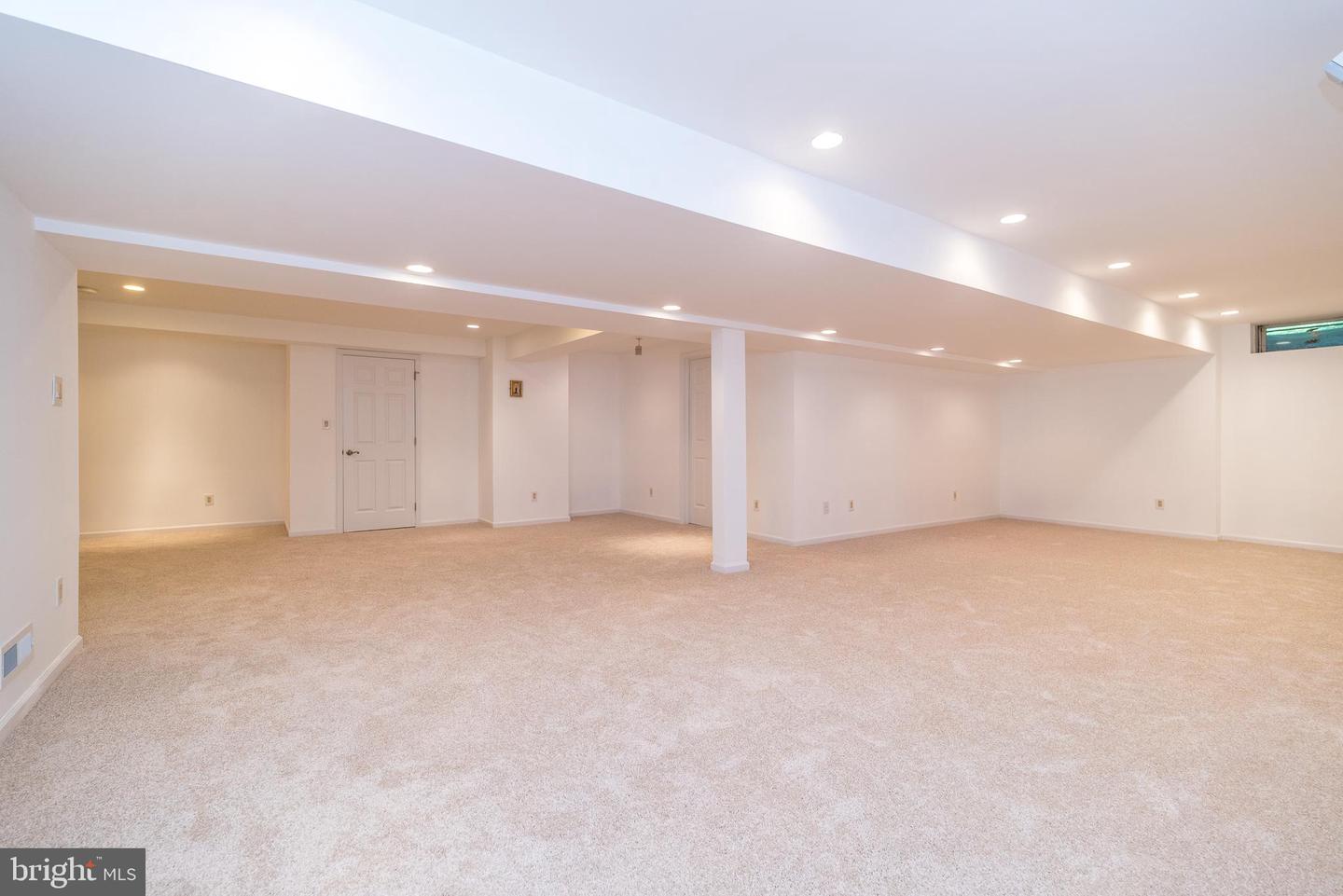 582 Weikel Rd # Property Photo 43