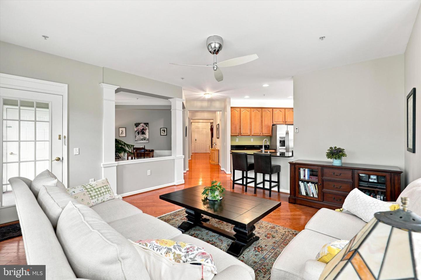 6107 Lilac Ct Property Photo 3