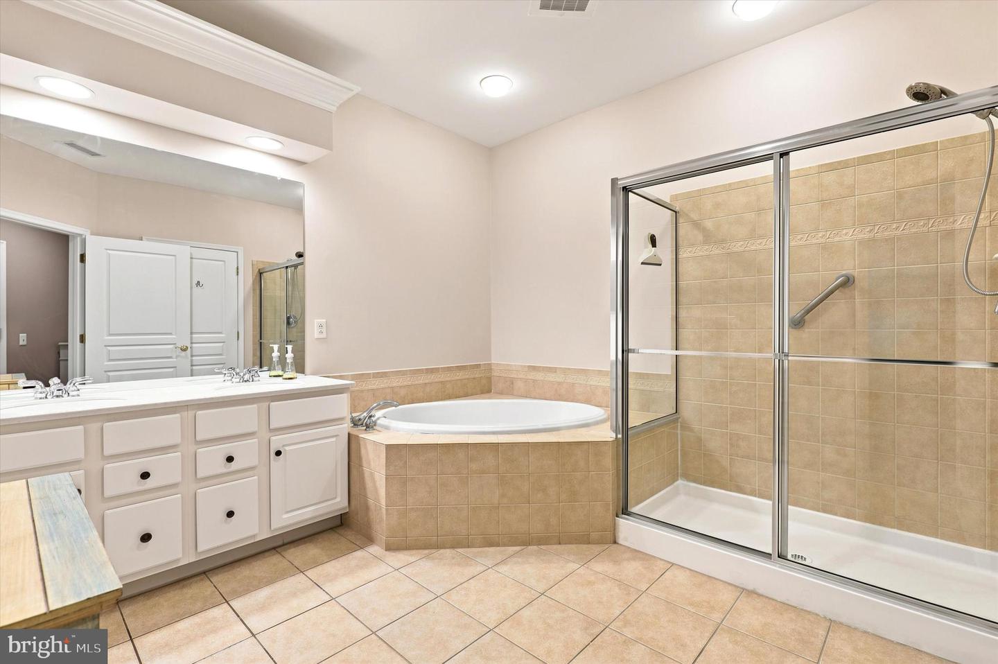 6107 Lilac Ct Property Photo 17