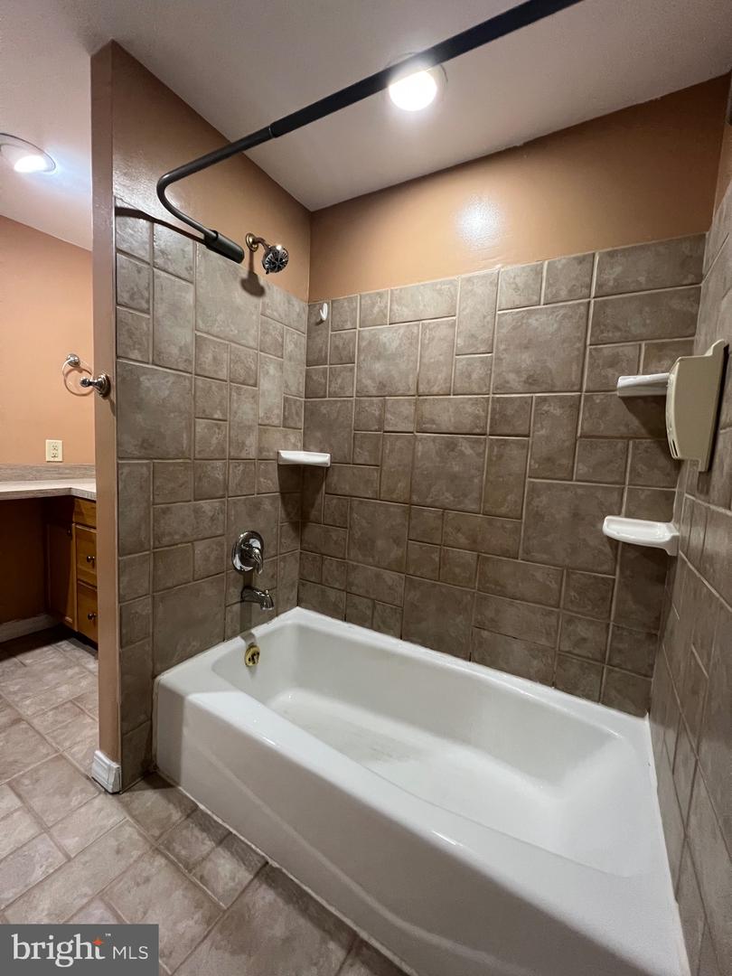 787 Hertford Dr Property Photo 22