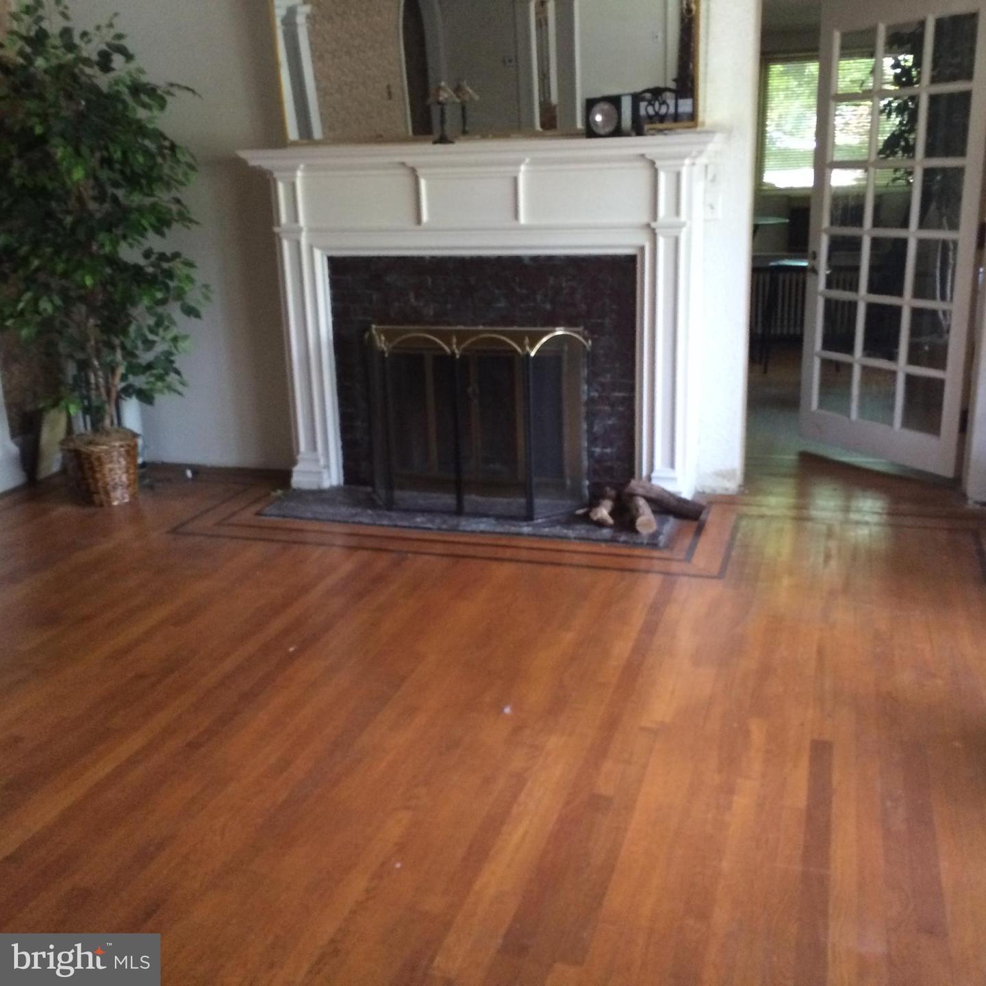 7305 N Twelfth St Property Photo 14