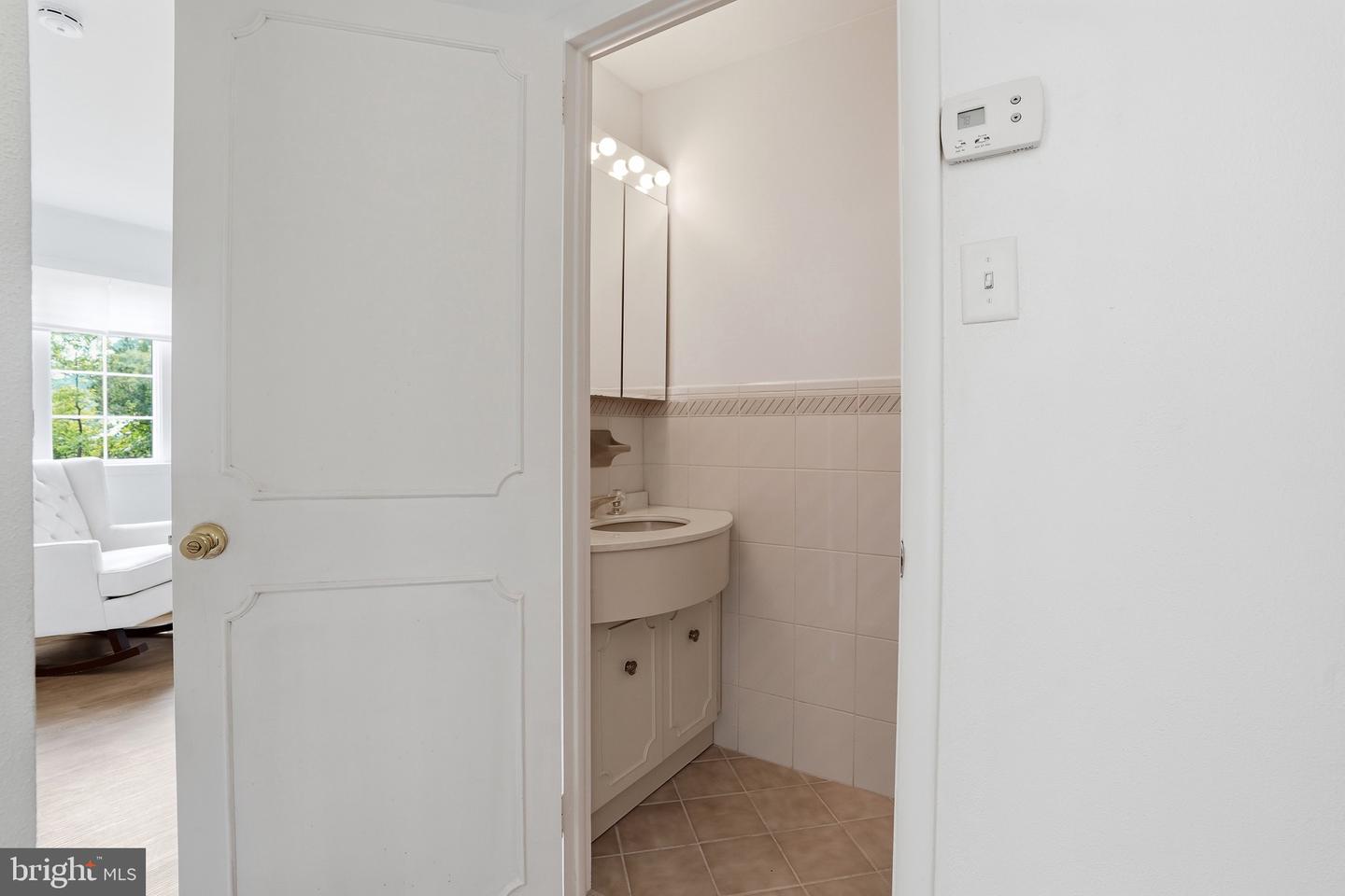 707 Forrest Ave Property Photo 16