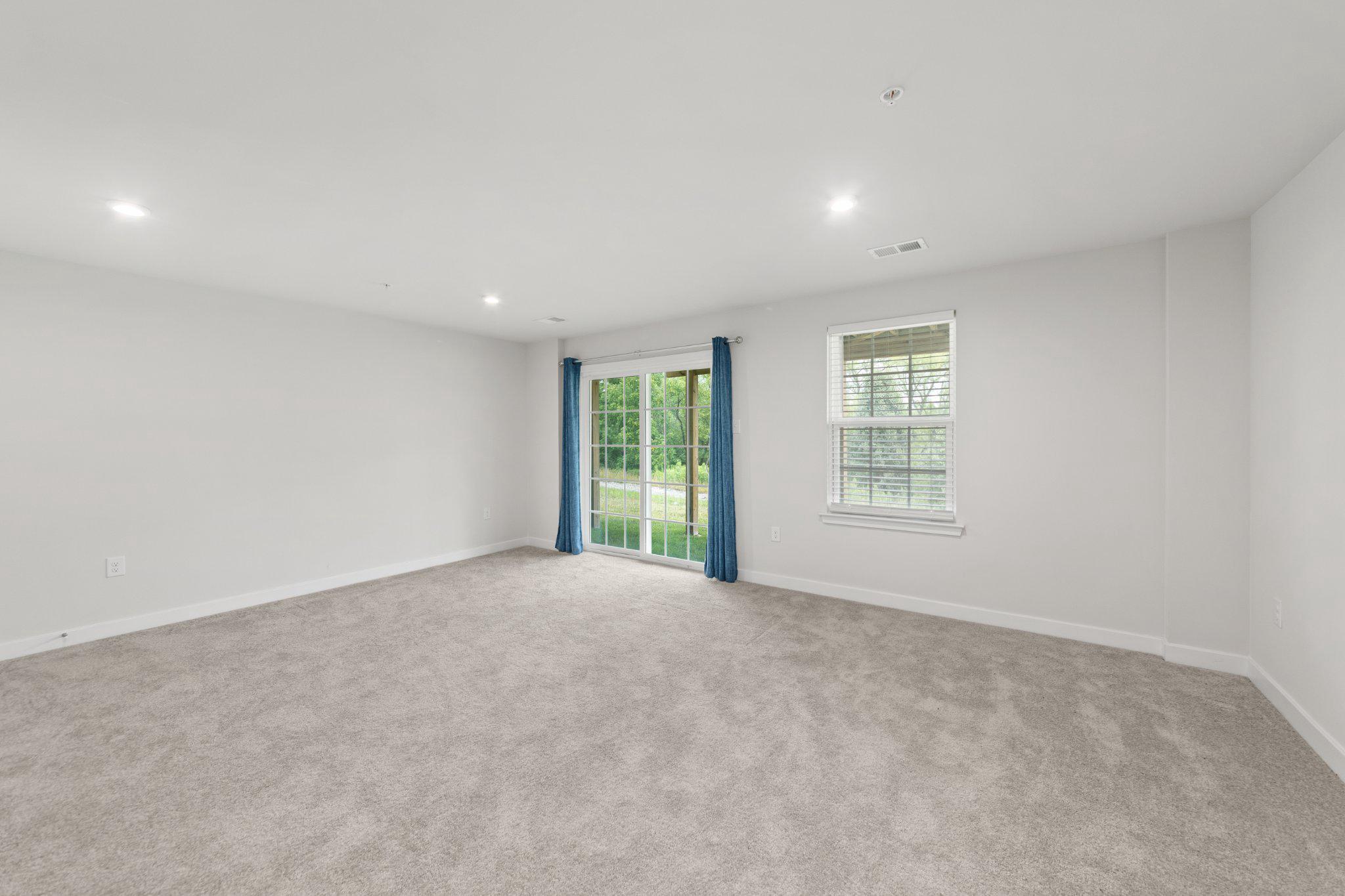 82 Hunters Dr Property Photo 31
