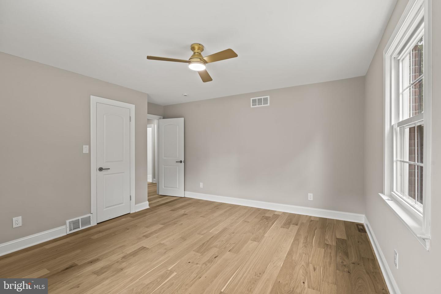 1215 Club House Rd Property Photo 35