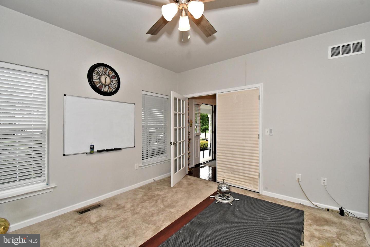 245 Sumner Ct Property Photo 7