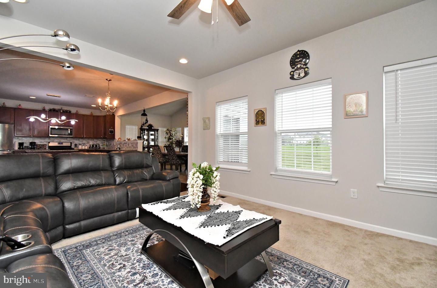 245 Sumner Ct Property Photo 25