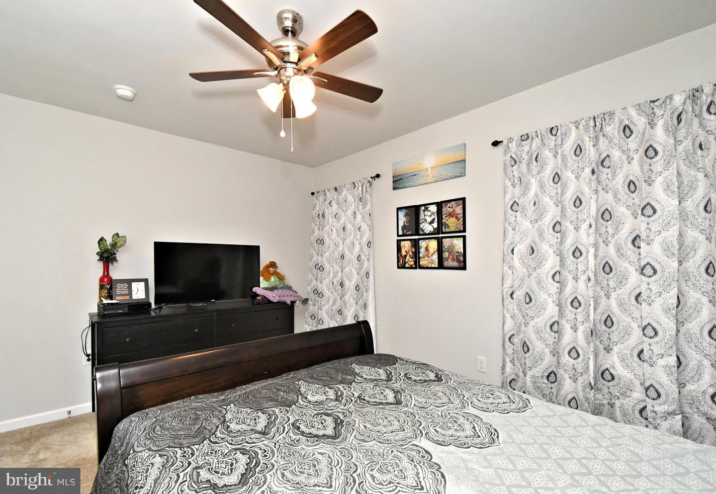 245 Sumner Ct Property Photo 39