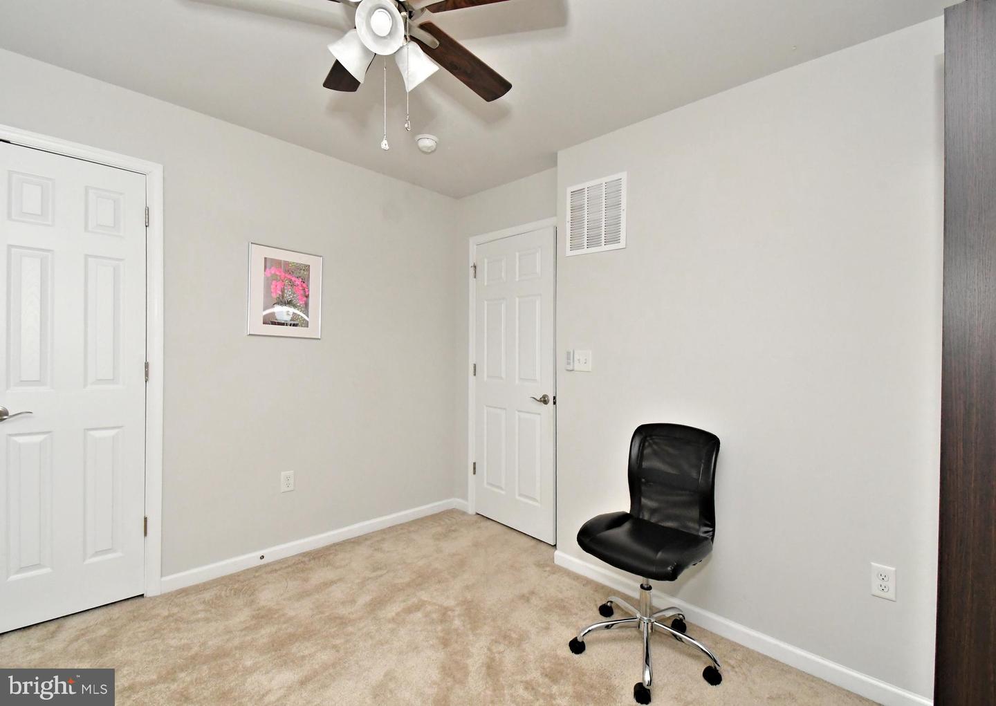 245 Sumner Ct Property Photo 43