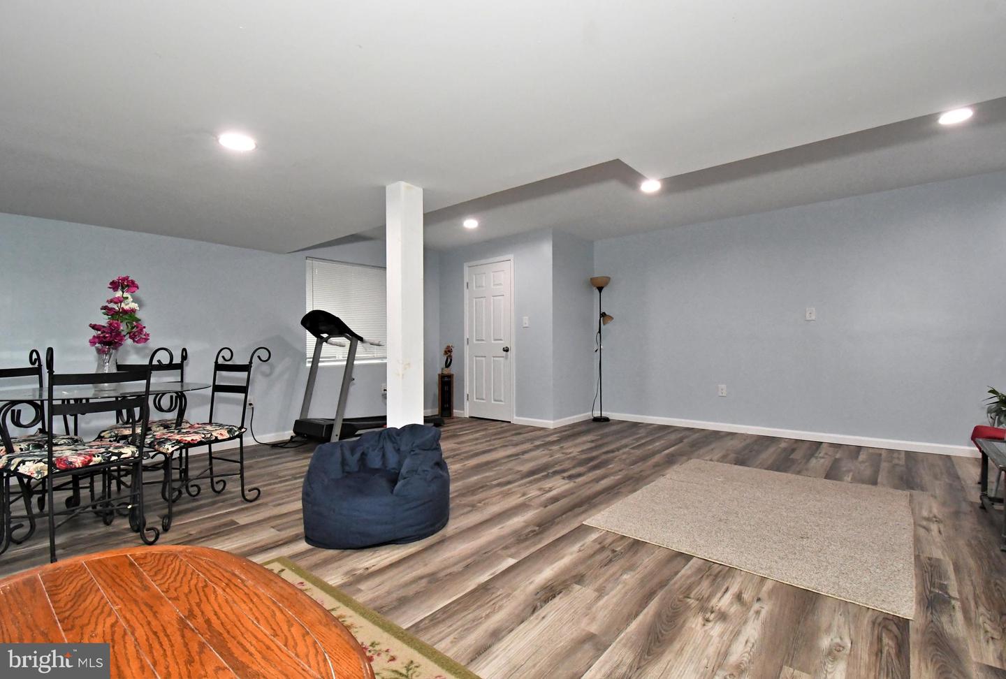 245 Sumner Ct Property Photo 45