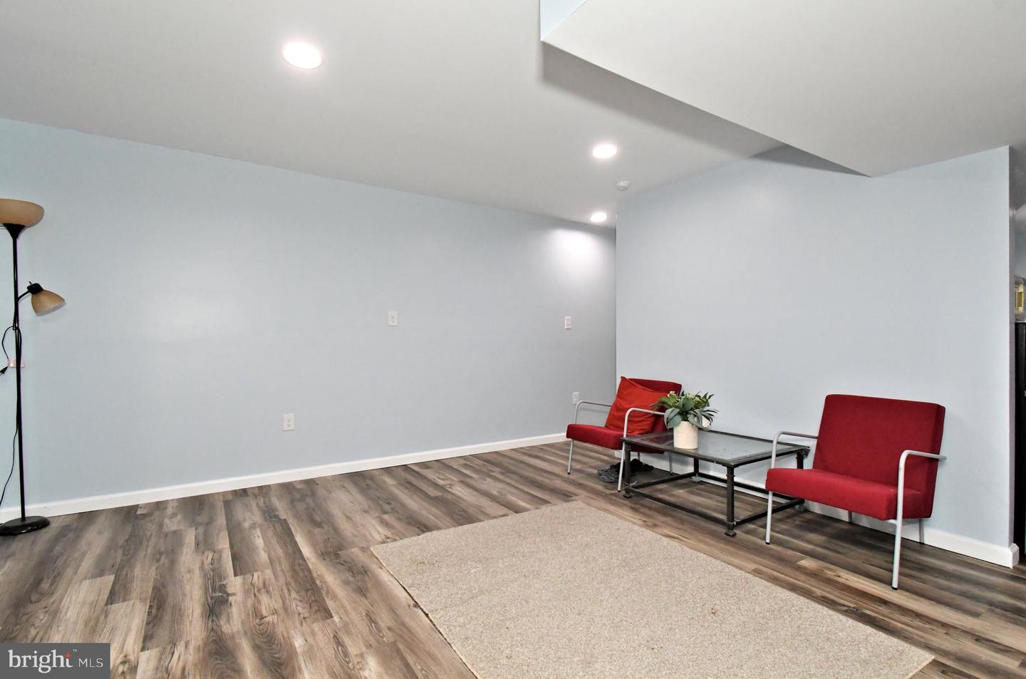 245 Sumner Ct Property Photo 46