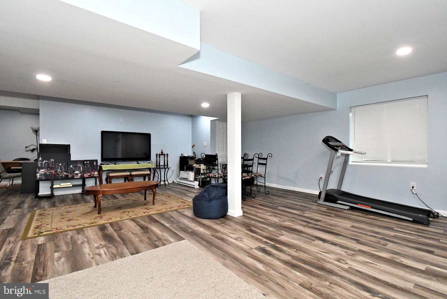 245 Sumner Ct Property Photo 47