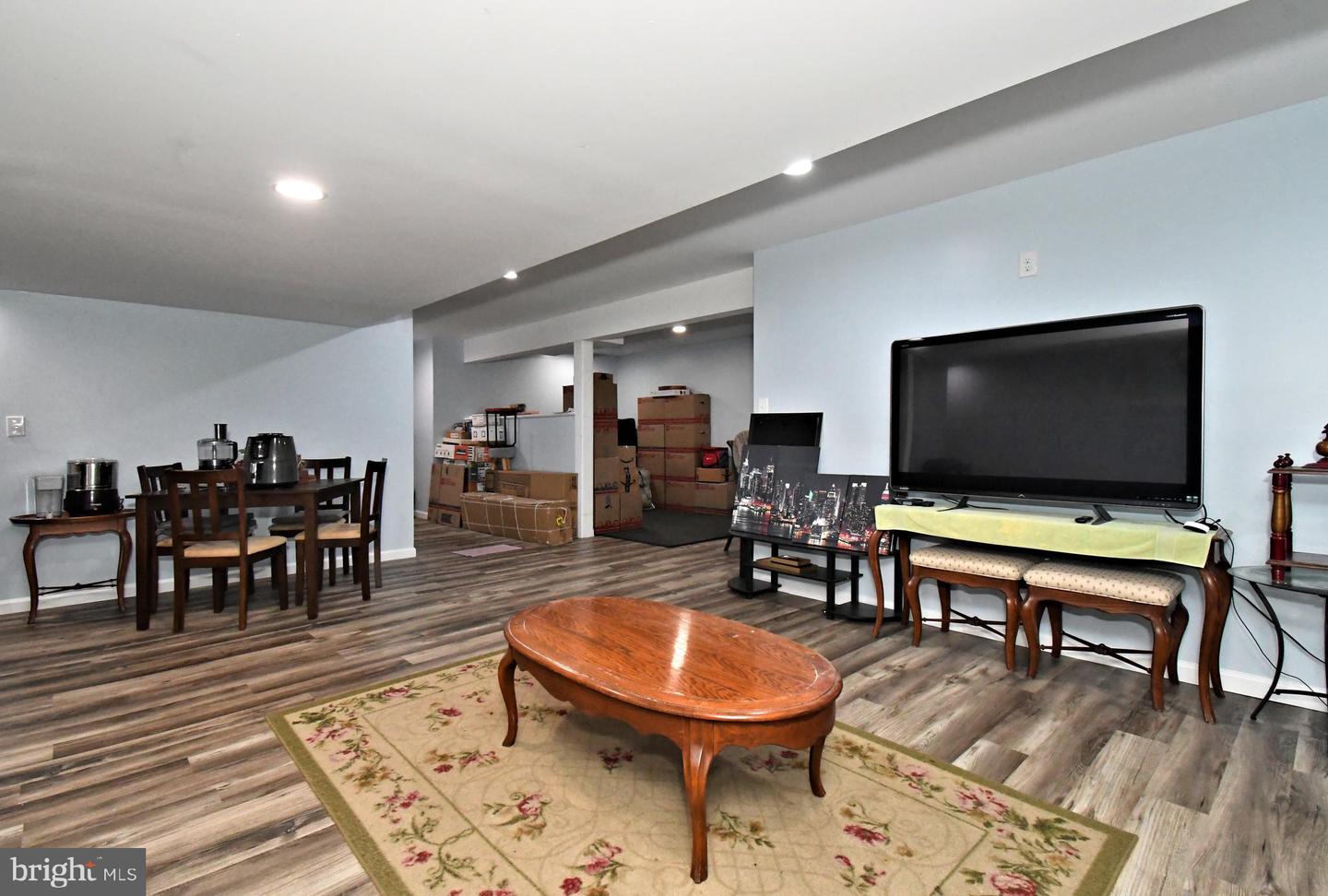 245 Sumner Ct Property Photo 48
