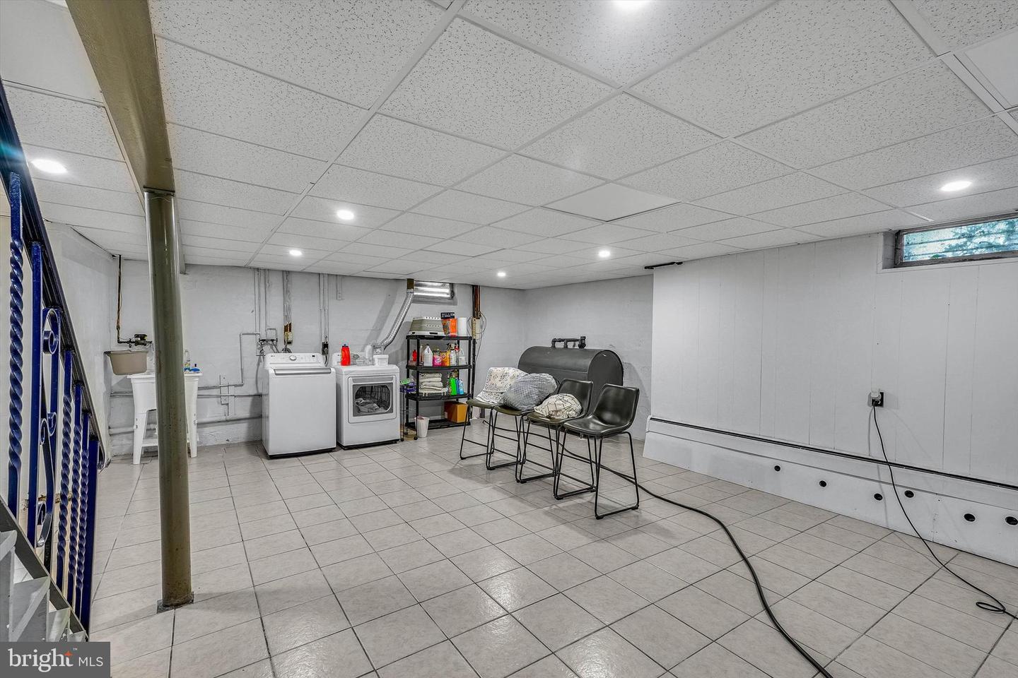 215 S Henderson Rd # Property Photo 28