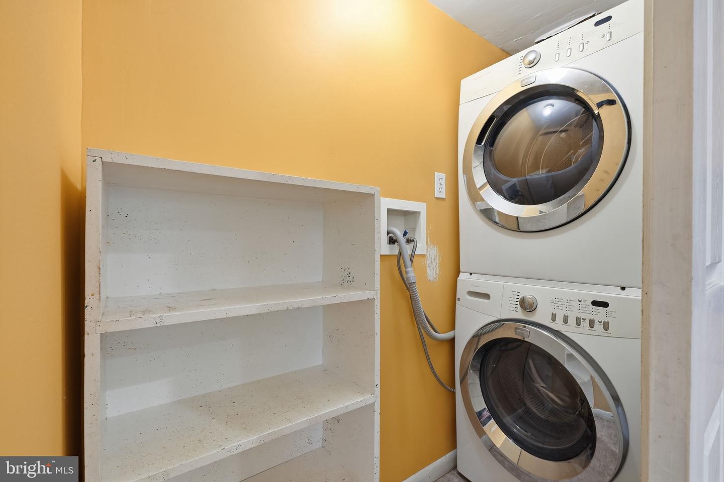 515 York Rd #9-f Property Photo 16