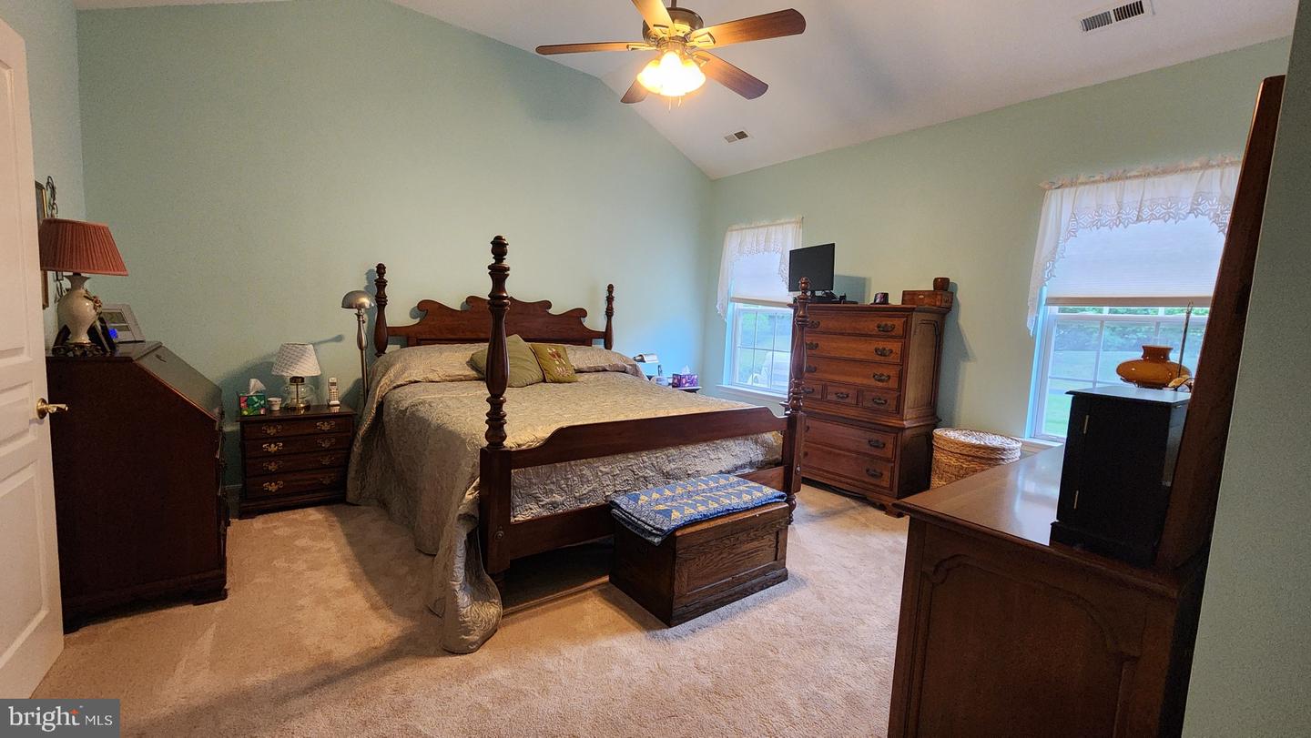 734 Twining Way Property Photo 30