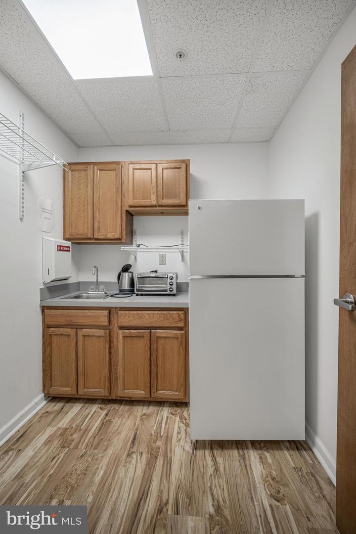 815 Greenwood Ave #a-3 Property Photo 15
