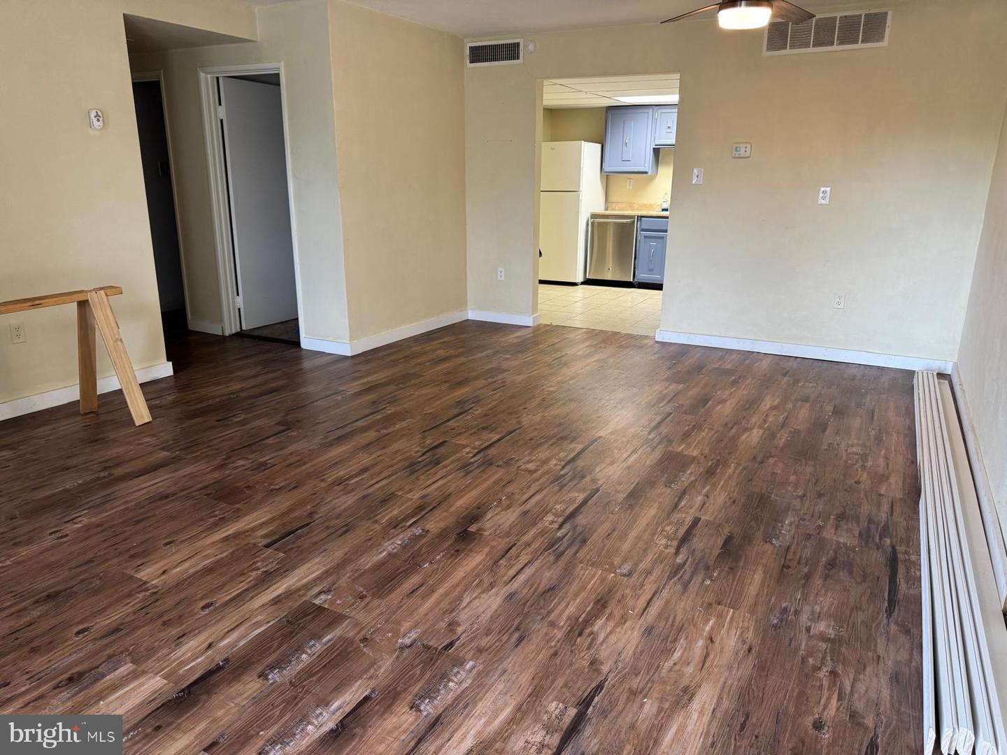 1212 Forest Ln #a-4 Property Photo 3