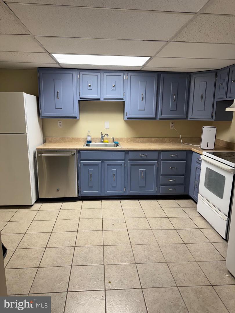 1212 Forest Ln #a-4 Property Photo 6