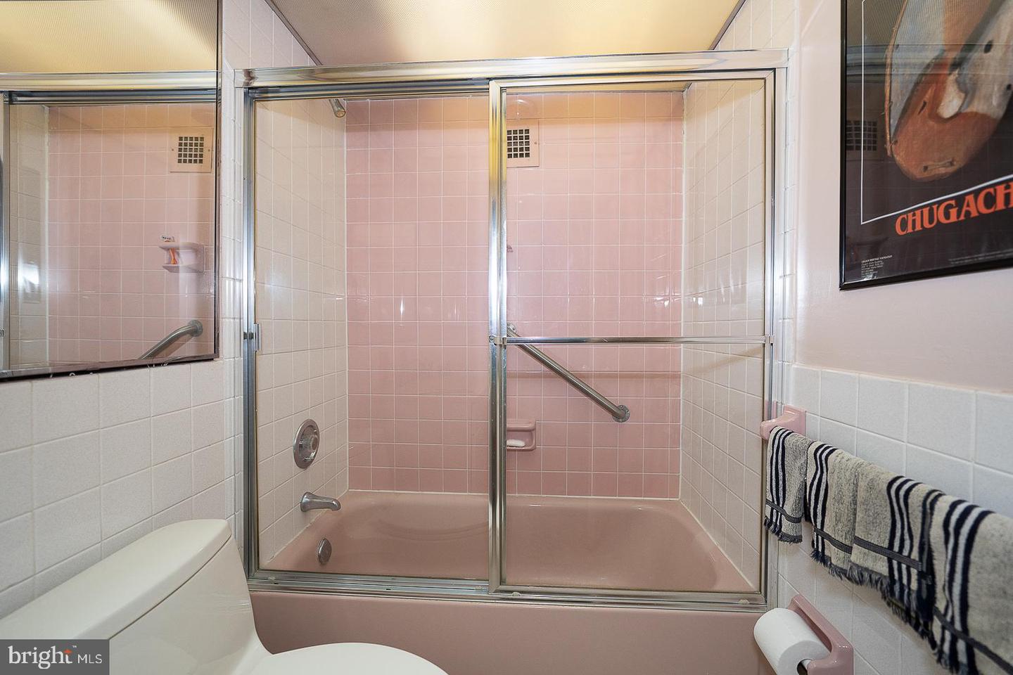 1001 City Ave #e-1018 Property Photo 11