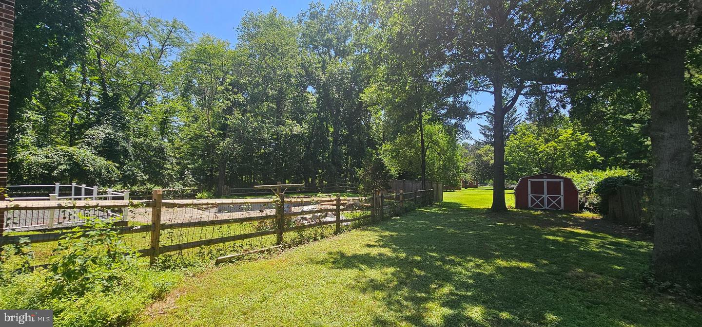 2247 E Orvilla Rd Property Photo 35