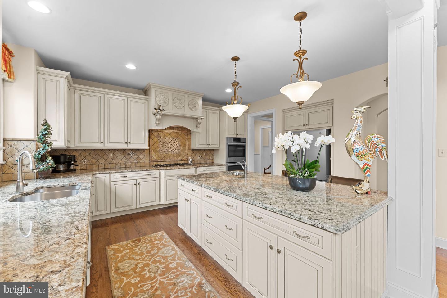 1892 Old Forge Way Property Photo 7