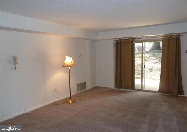 25 Hatters Ct #25 Property Photo 2