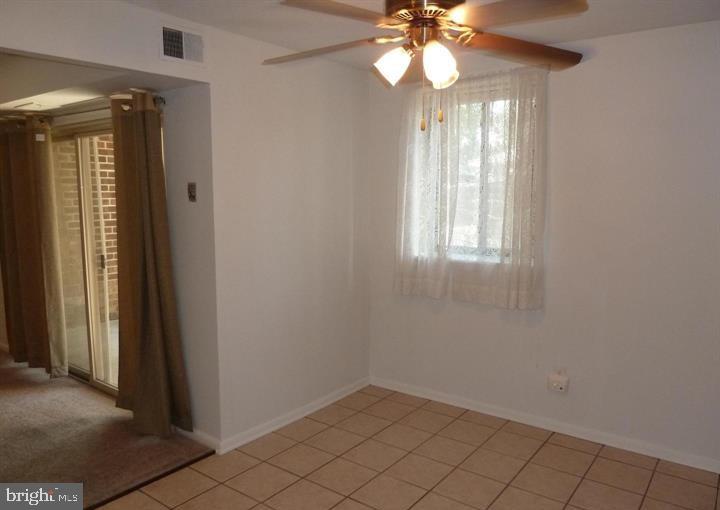 25 Hatters Ct #25 Property Photo 8