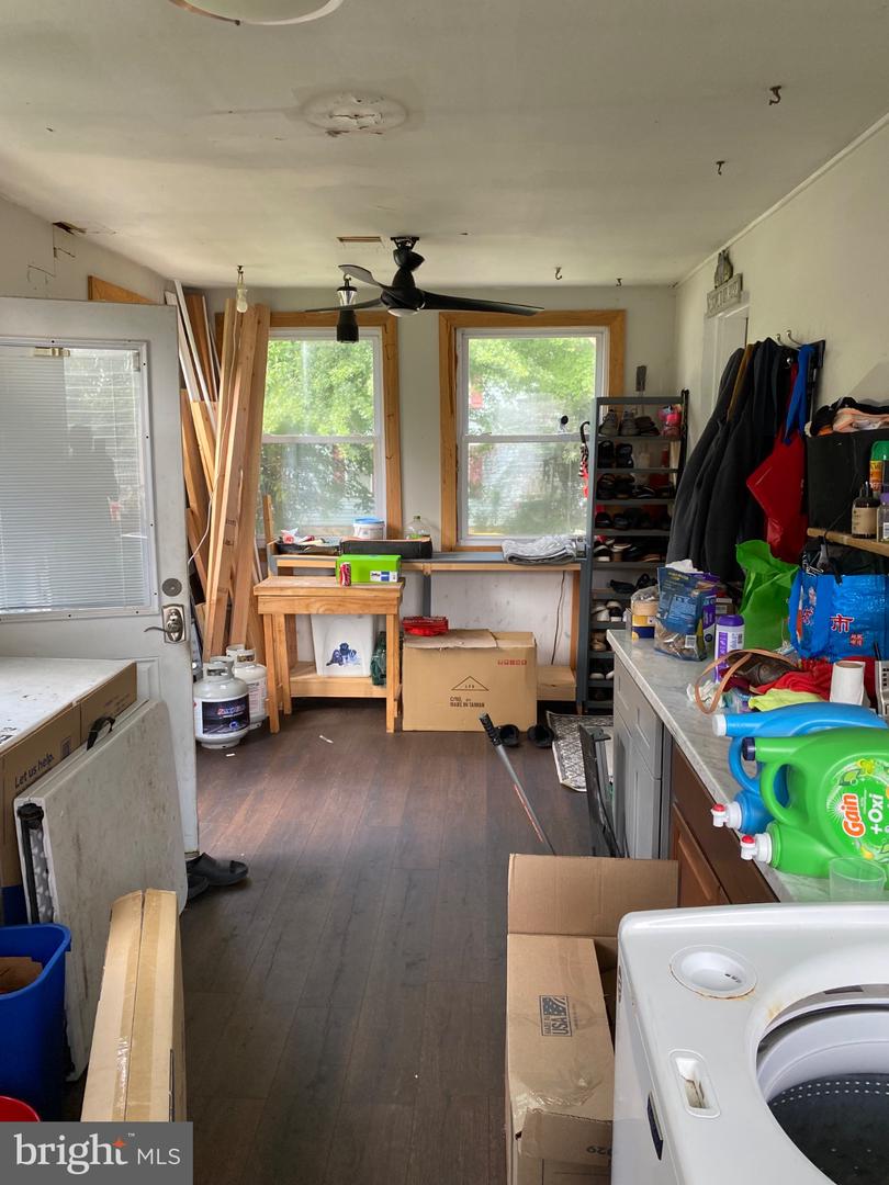917 Limekiln Pike Property Photo 16