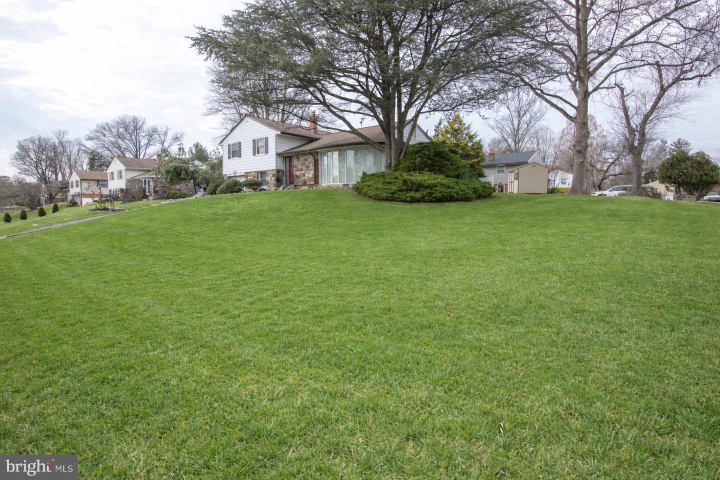1180 Ballytore Rd Property Photo 3