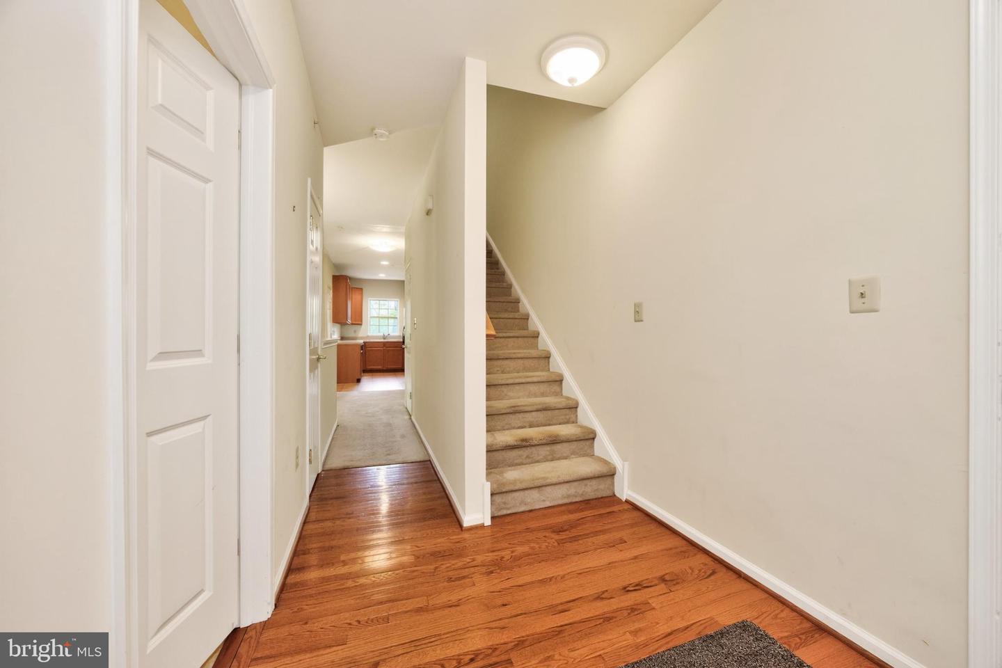 131 E First Ave #16 Property Photo 3