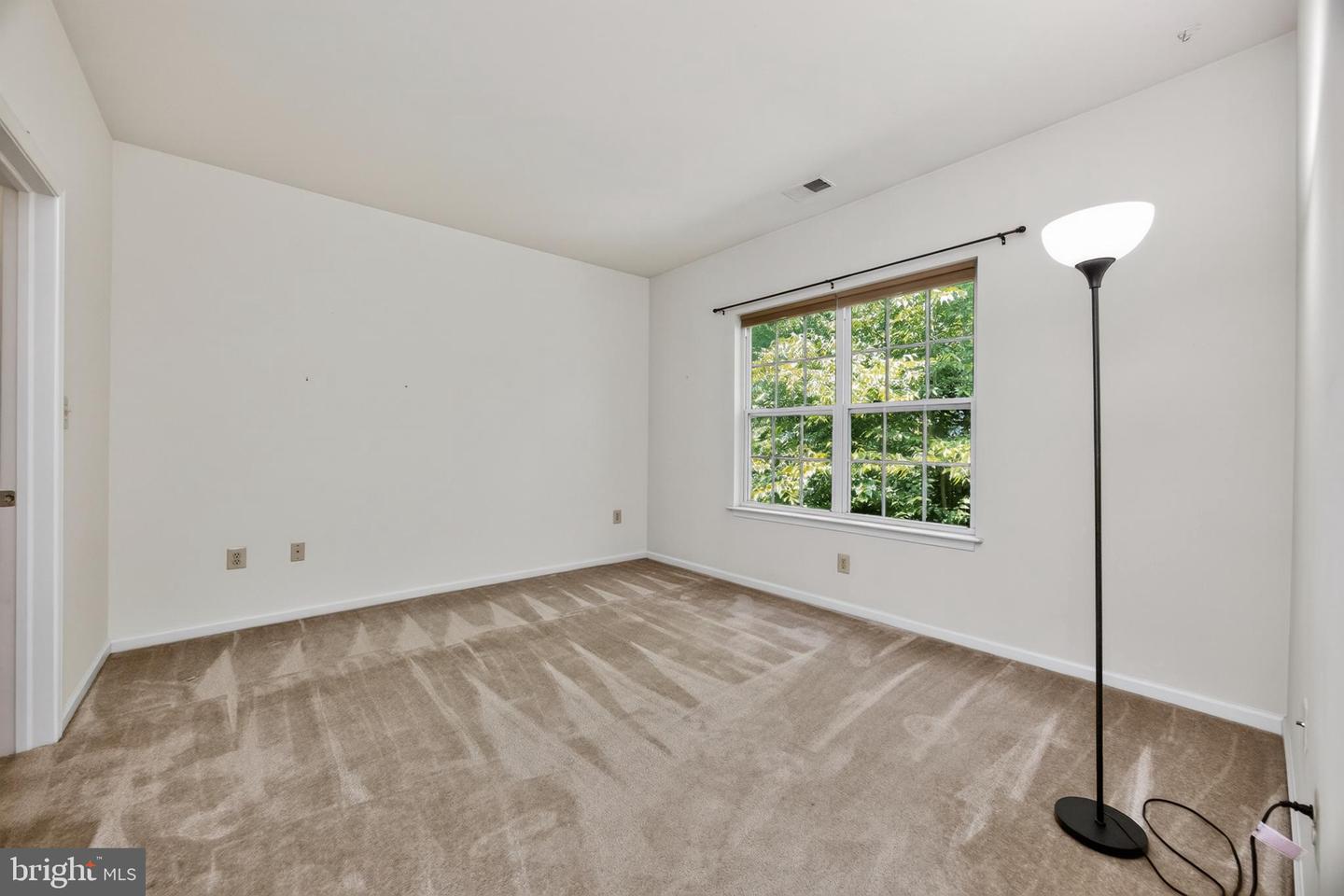131 E First Ave #16 Property Photo 15