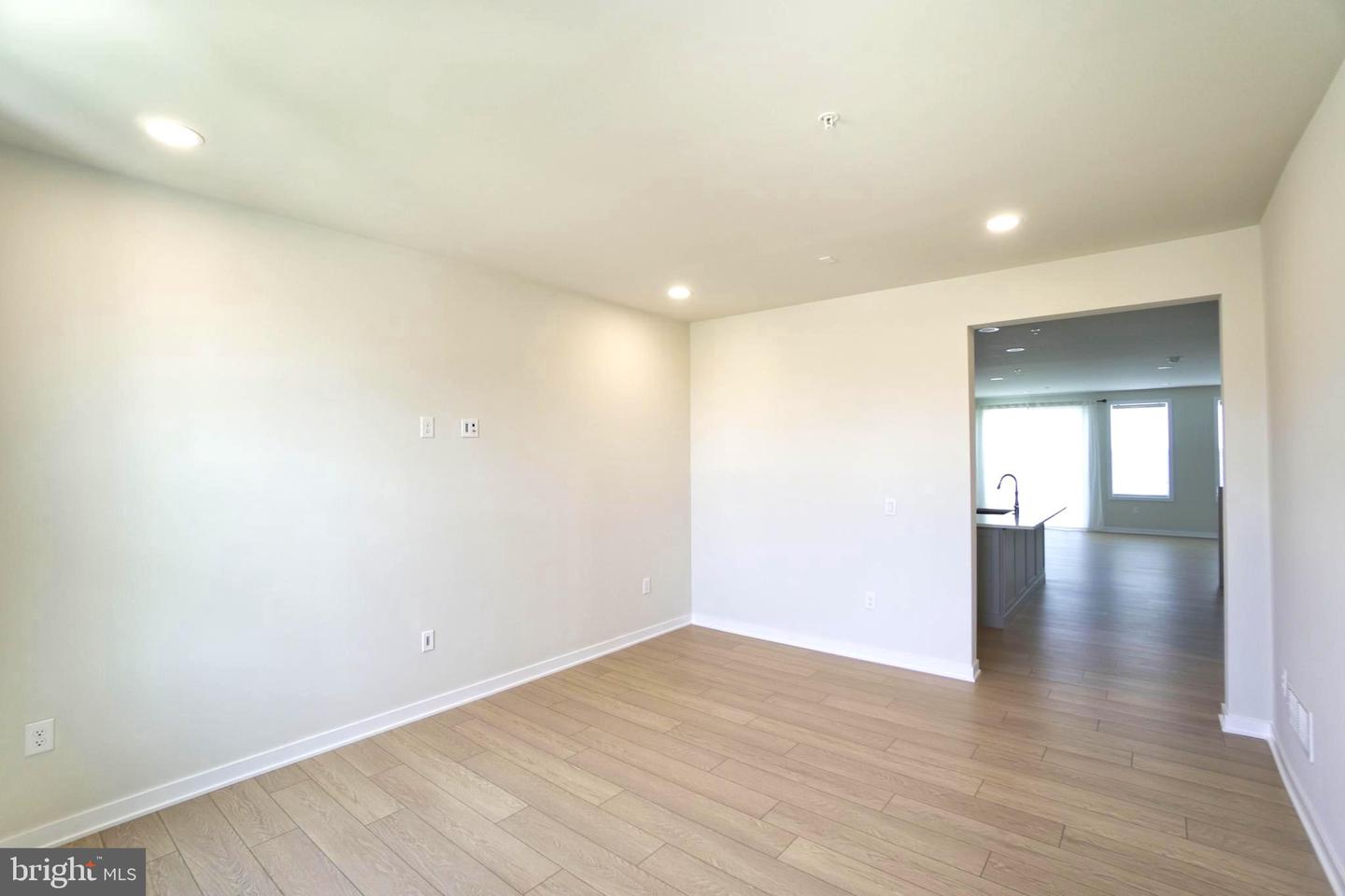 332 Aspen Way Property Photo 5