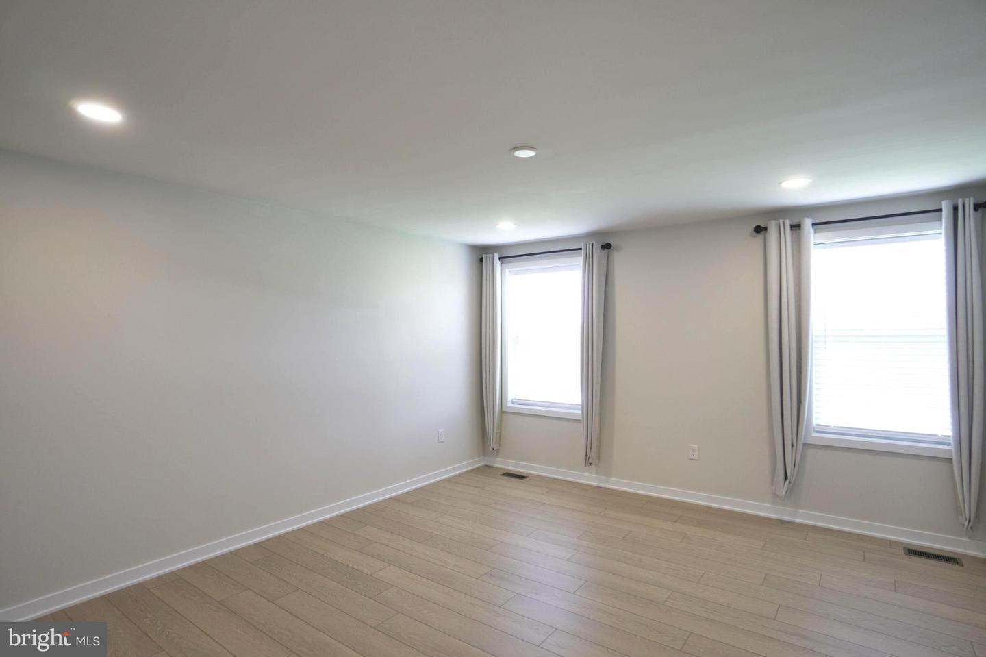 332 Aspen Way Property Photo 16