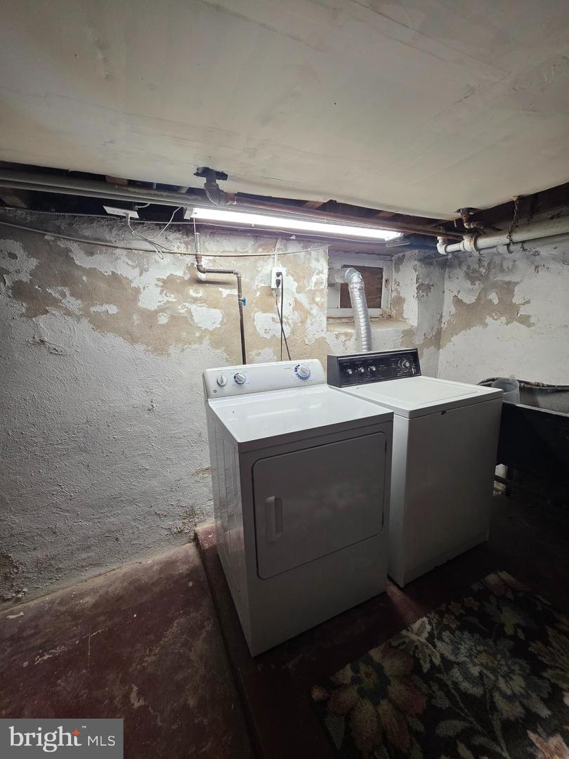 45 Blake Ave Property Photo 30