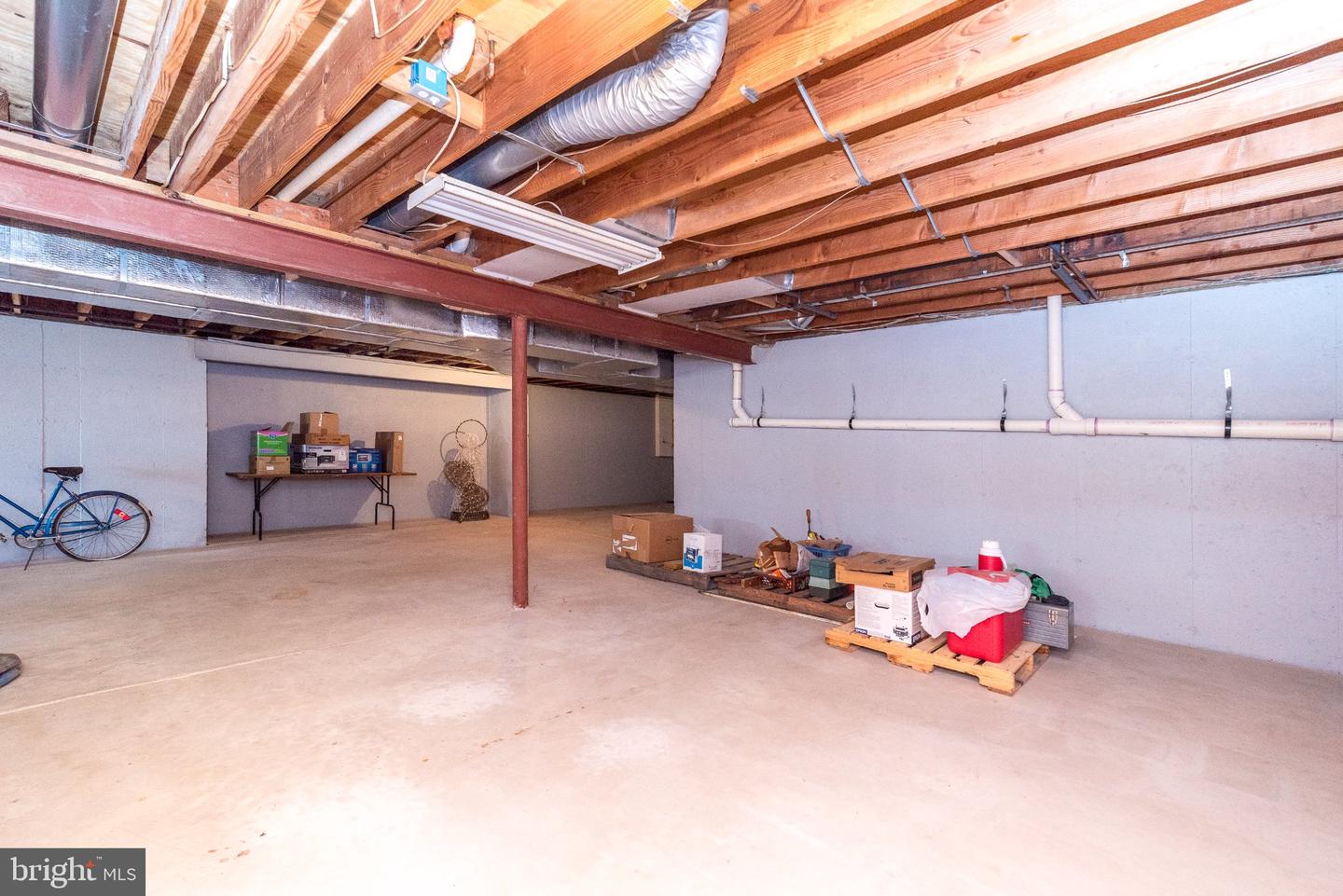 1 Crestwood Ct Property Photo 65