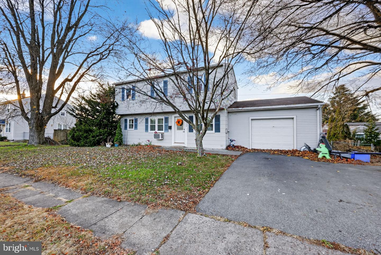 550 Penn Ave Property Photo 3