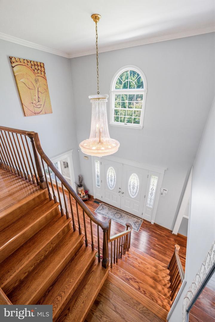 1843 Beacon Hill Dr Property Photo 37
