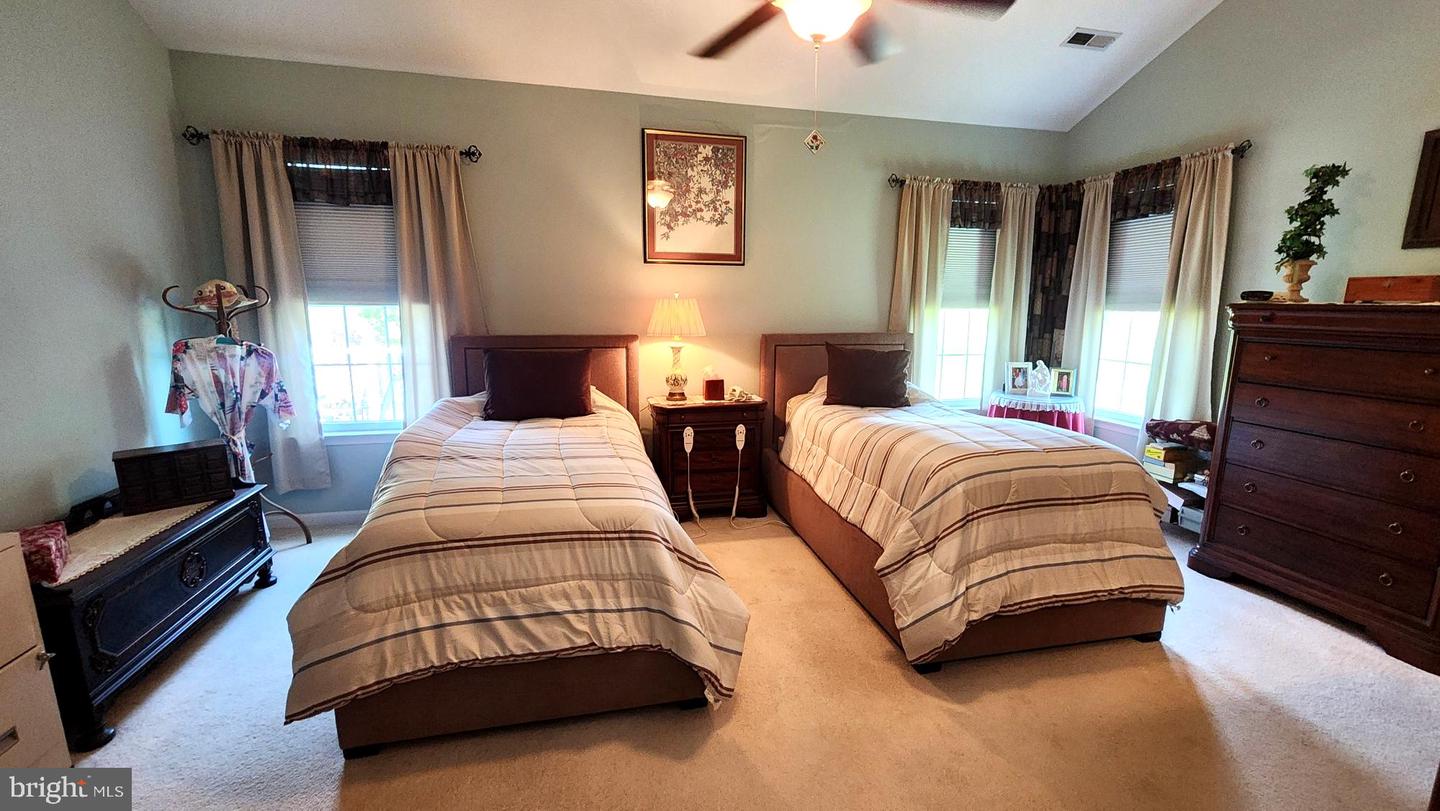 3881 Arbours Ave Property Photo 26