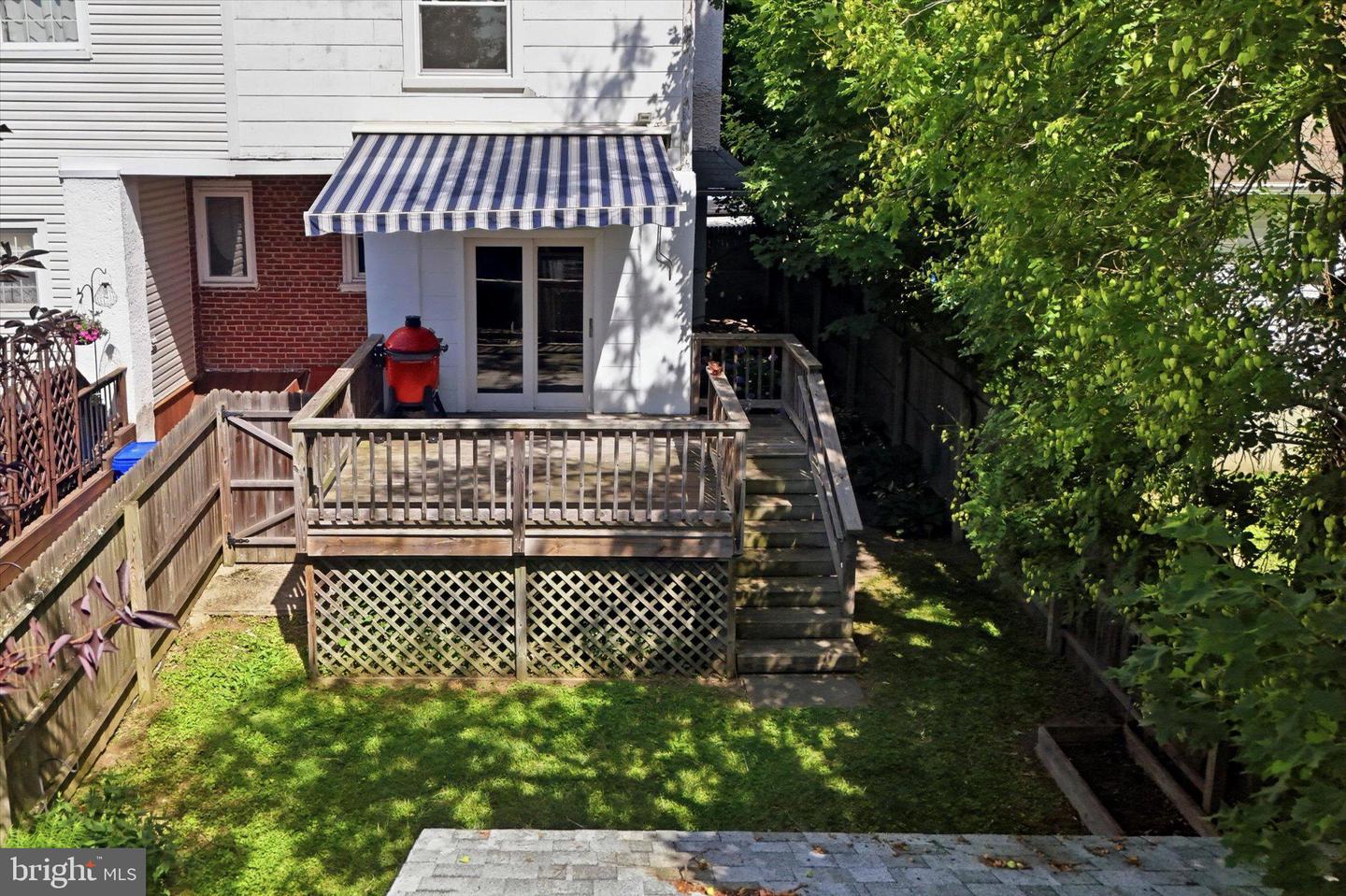 129 Harrison Ave Property Photo 19